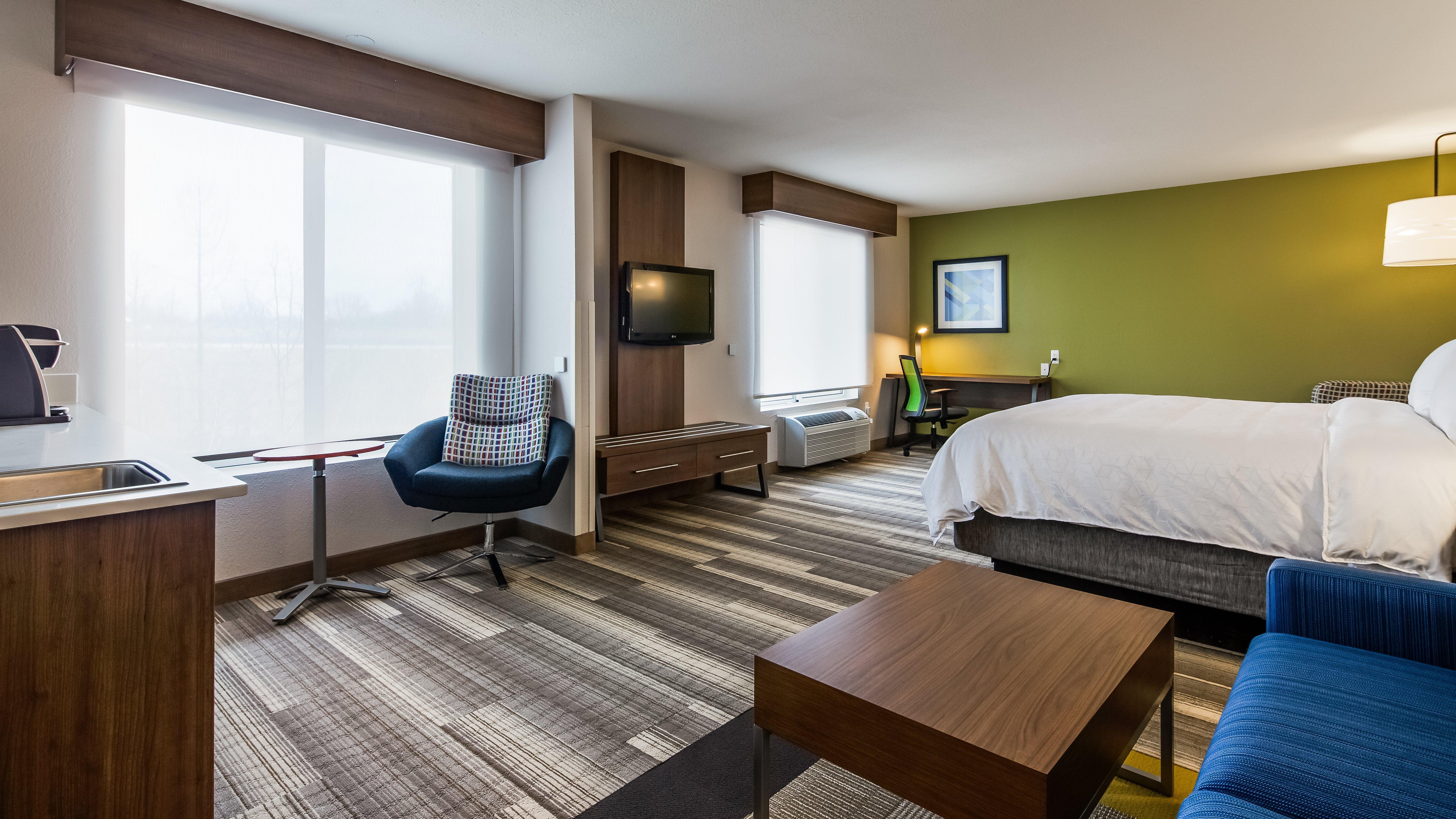 Holiday Inn Express & Suites Detroit - Farmington Hills By Ihg Northville Ngoại thất bức ảnh