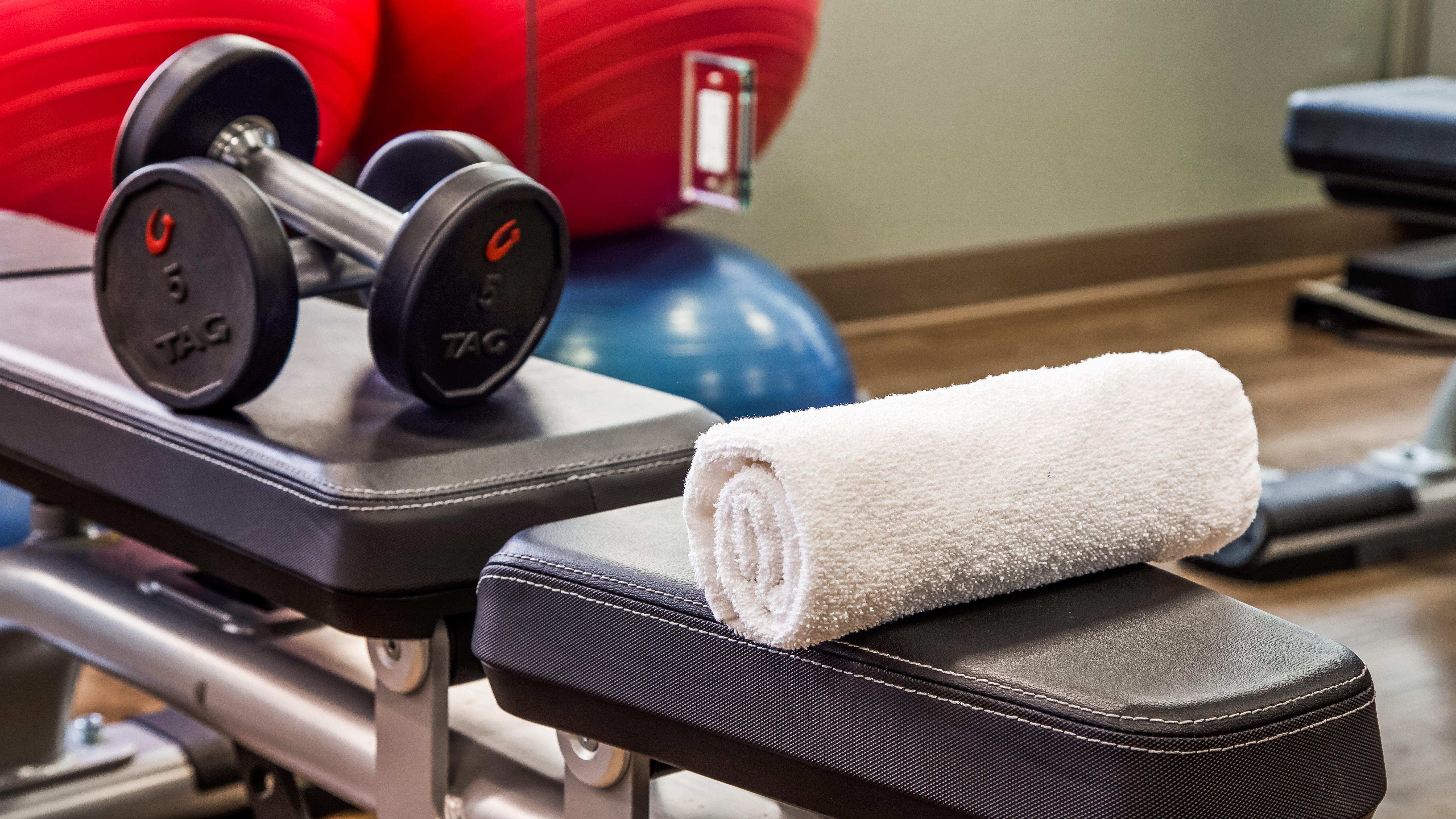 Holiday Inn Express & Suites Detroit - Farmington Hills By Ihg Northville Ngoại thất bức ảnh