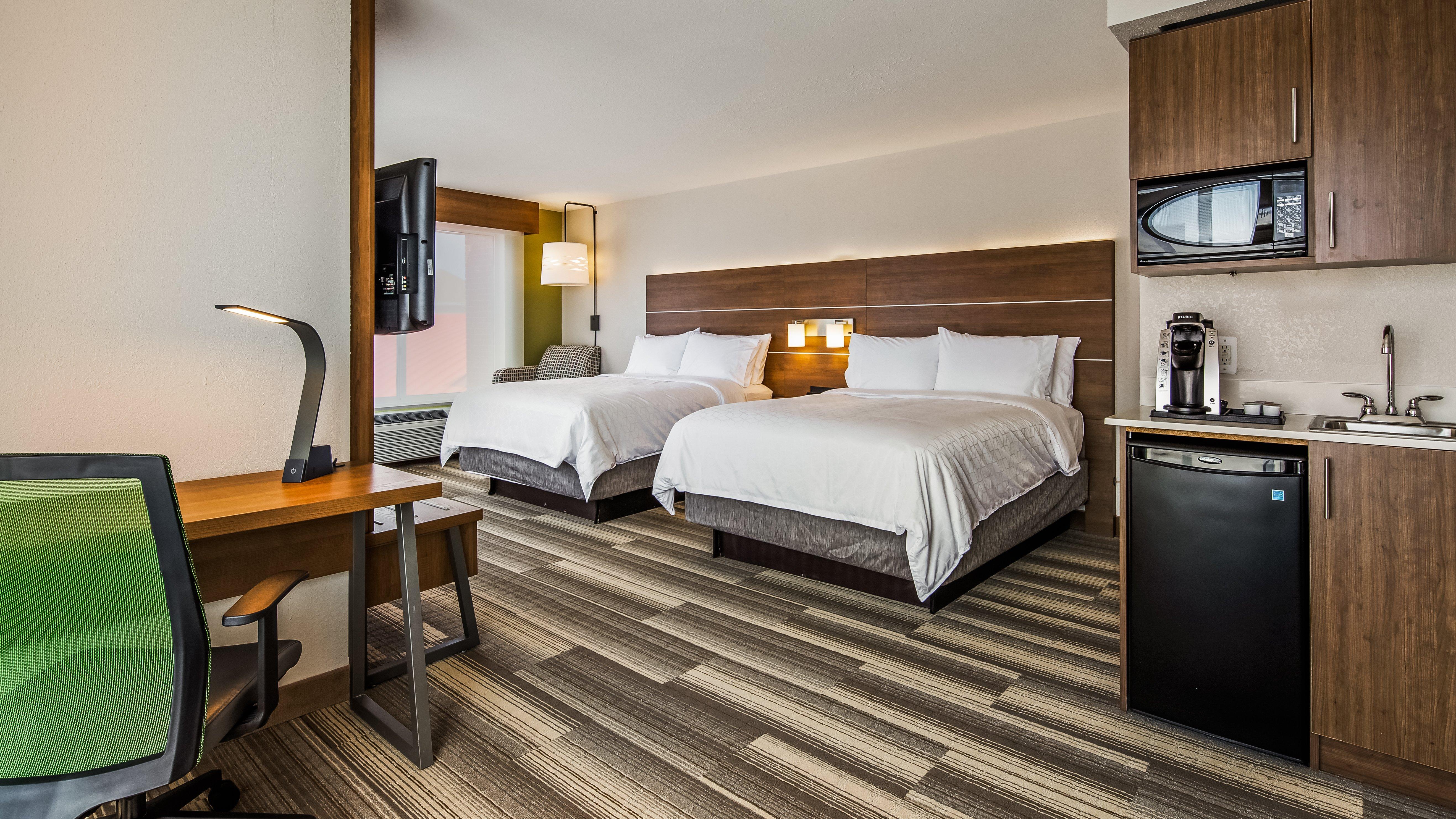Holiday Inn Express & Suites Detroit - Farmington Hills By Ihg Northville Ngoại thất bức ảnh