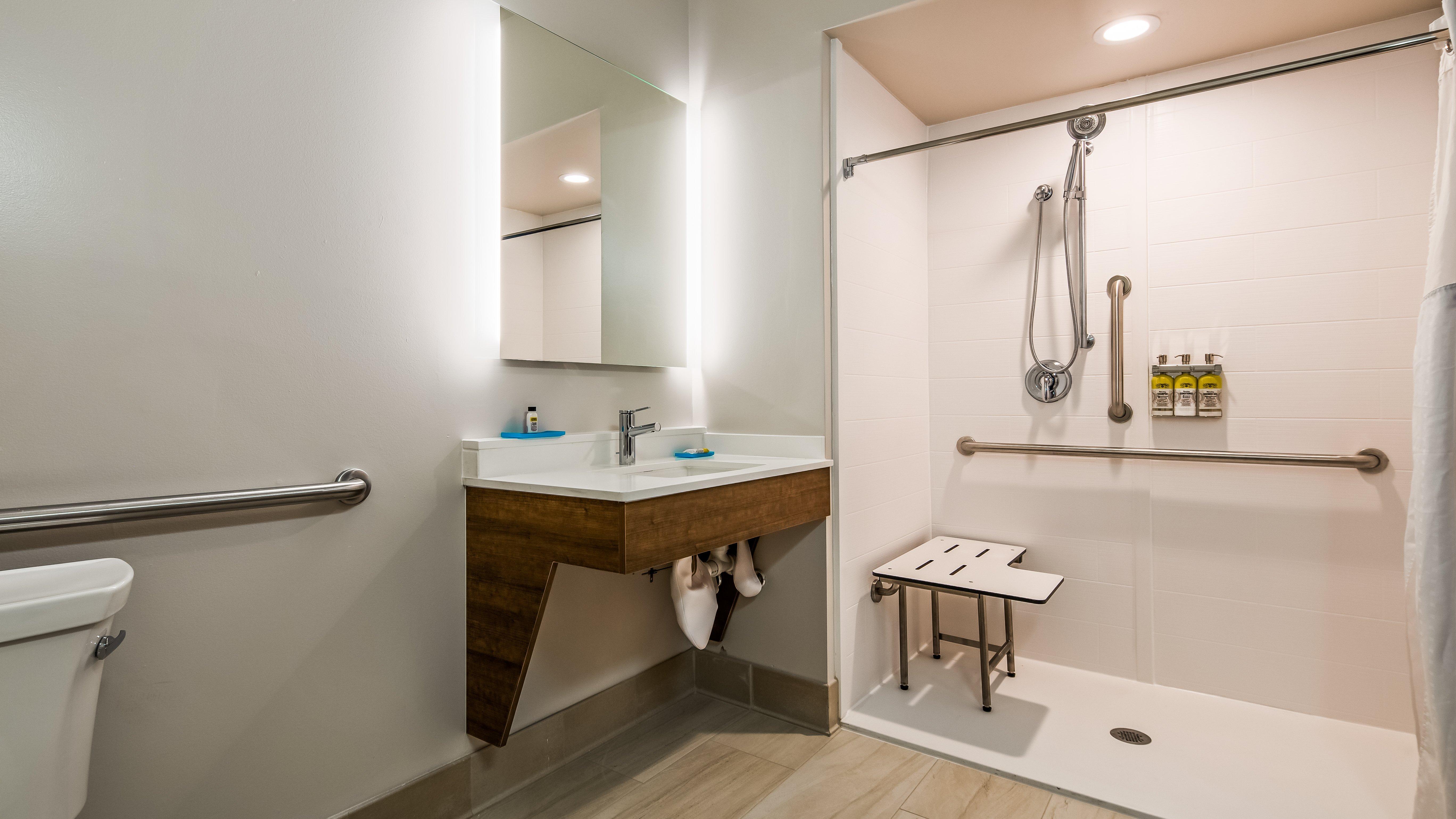 Holiday Inn Express & Suites Detroit - Farmington Hills By Ihg Northville Ngoại thất bức ảnh