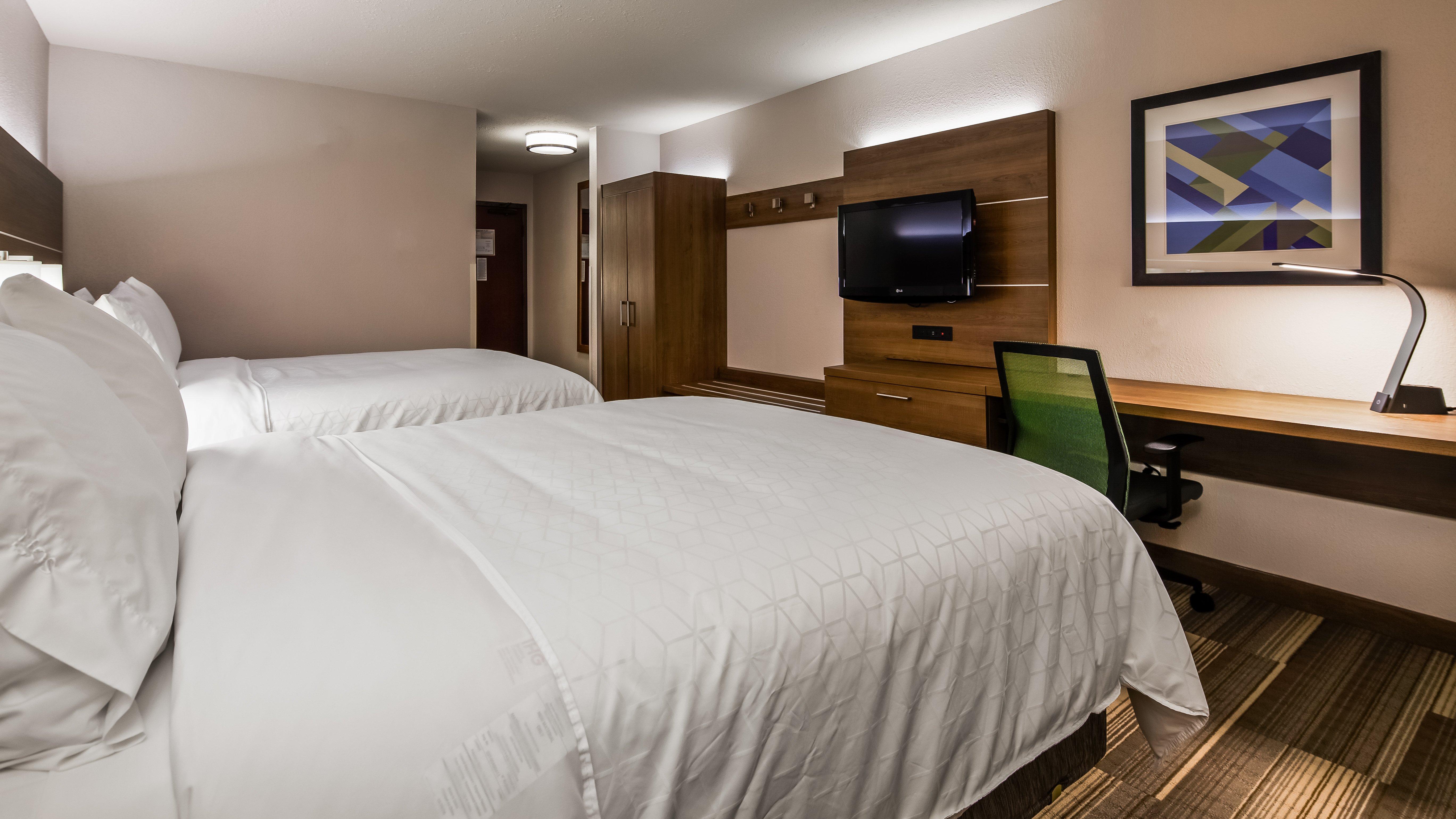 Holiday Inn Express & Suites Detroit - Farmington Hills By Ihg Northville Ngoại thất bức ảnh