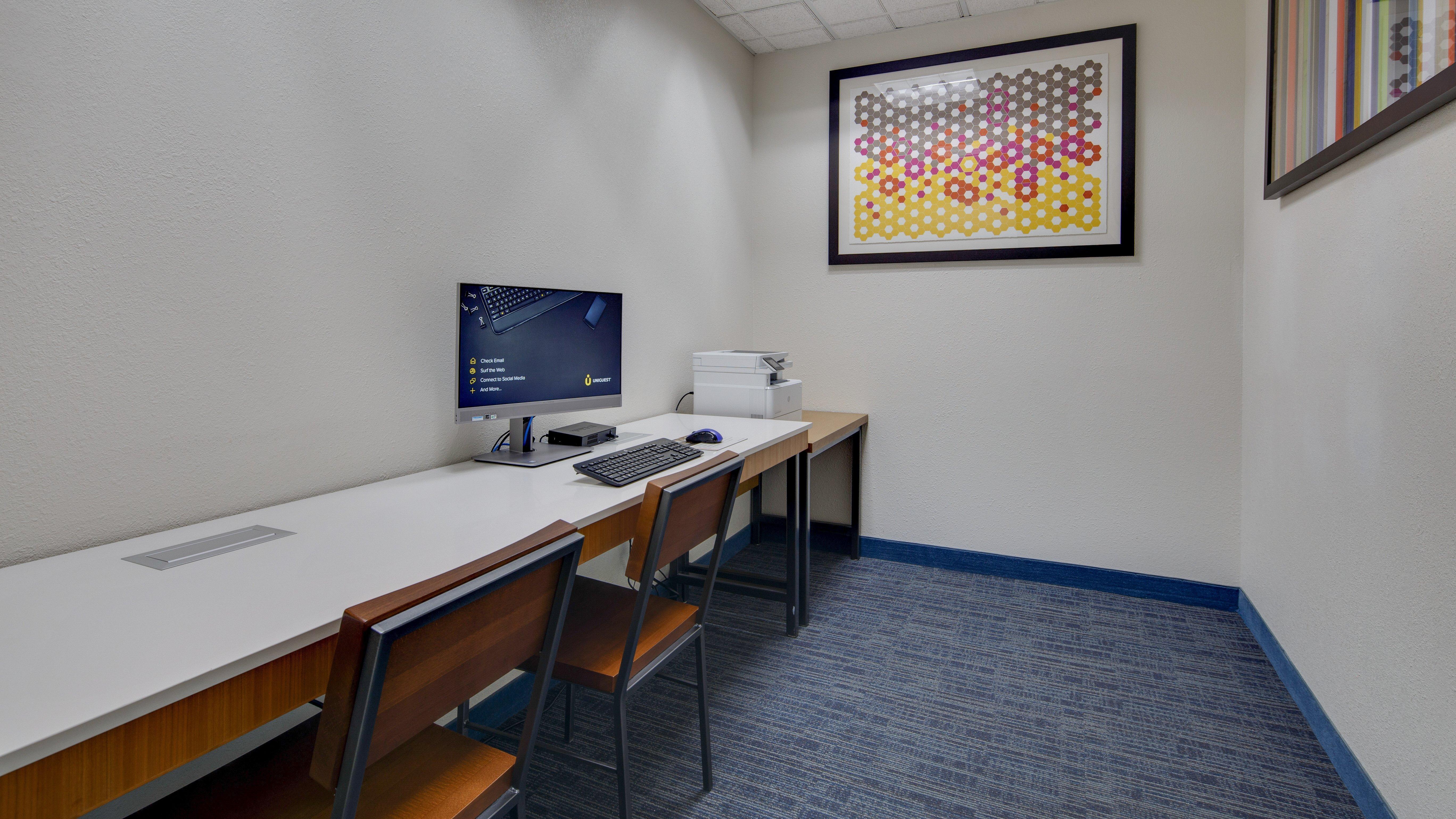 Holiday Inn Express & Suites Detroit - Farmington Hills By Ihg Northville Ngoại thất bức ảnh